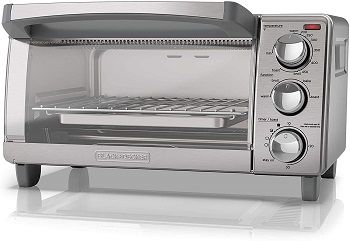 BLACK+DECKER TO1760SS 4-Slice Toaster Oven
